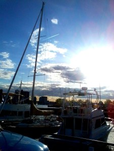 massachusetts boston USA unitedstates unitedstatesofamerica eastboston harbor shipyard marina sunset beautiful sol sun sunny