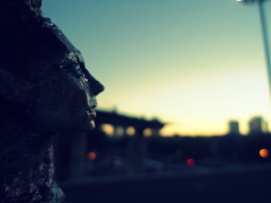 freeartfriday freeart thestreetisourgallery FAF project proyecto little sculptures women heads cabeza mujeres city ciudad freeart