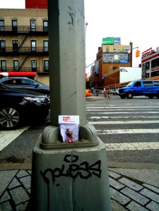 freeartfriday freeart thestreetisourgallery FAF project proyecto little sculptures women heads cabeza mujeres city ciudad freeart chelsea newyork newyorkcity USA