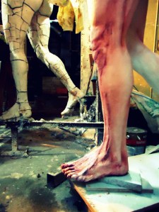 decay clay arcilla priming imprimacion lifesize woman sculpture escultura mujer tamañonatural resin resinpolyester resinapolyester skull craneo calavera twins mellizas